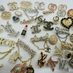 LUX METAL CHARMS. BUY 5 GET 1 FREE (6 TOTAL)